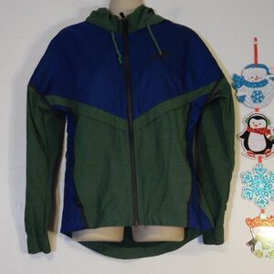 WOMANS NIKE waterproof hooded jacket size S‎